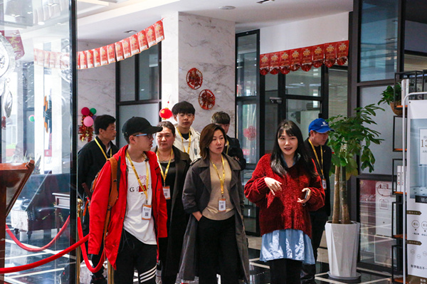 企業(yè)游學(xué)，刷新職場新印象