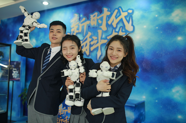 教學(xué)研發(fā)顯實力，新華互聯(lián)網(wǎng)科技五大<a href=http://njxh.cn target=_blank class=infotextkey>專業(yè)</a>特色學(xué)院亮點解析！