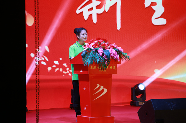 南京新華2019年新生開學典禮暨CEAC獎學金頒獎盛典隆重舉行！