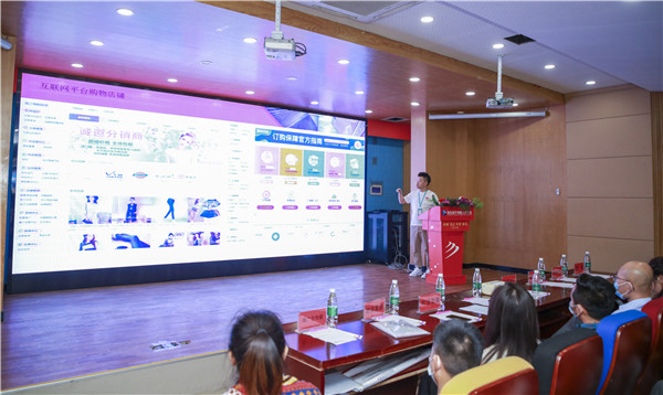 就業(yè)保障丨千企萬崗進校園，助力學(xué)子精準就業(yè)！