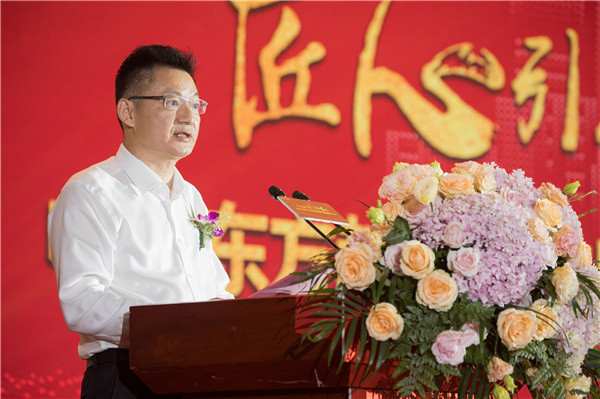 中國東方教育上市周年慶典暨“職教藍皮書”發(fā)布儀式圓滿結(jié)束