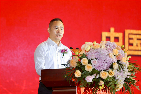 中國東方教育上市周年慶典暨“職教藍皮書”發(fā)布儀式圓滿結(jié)束