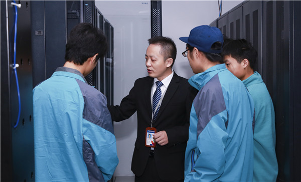 初中畢業(yè)上技校學什么技術好？