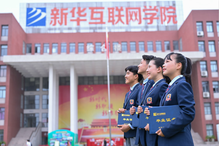 職業(yè)教育托舉新希望，如何選擇一所好學(xué)校？