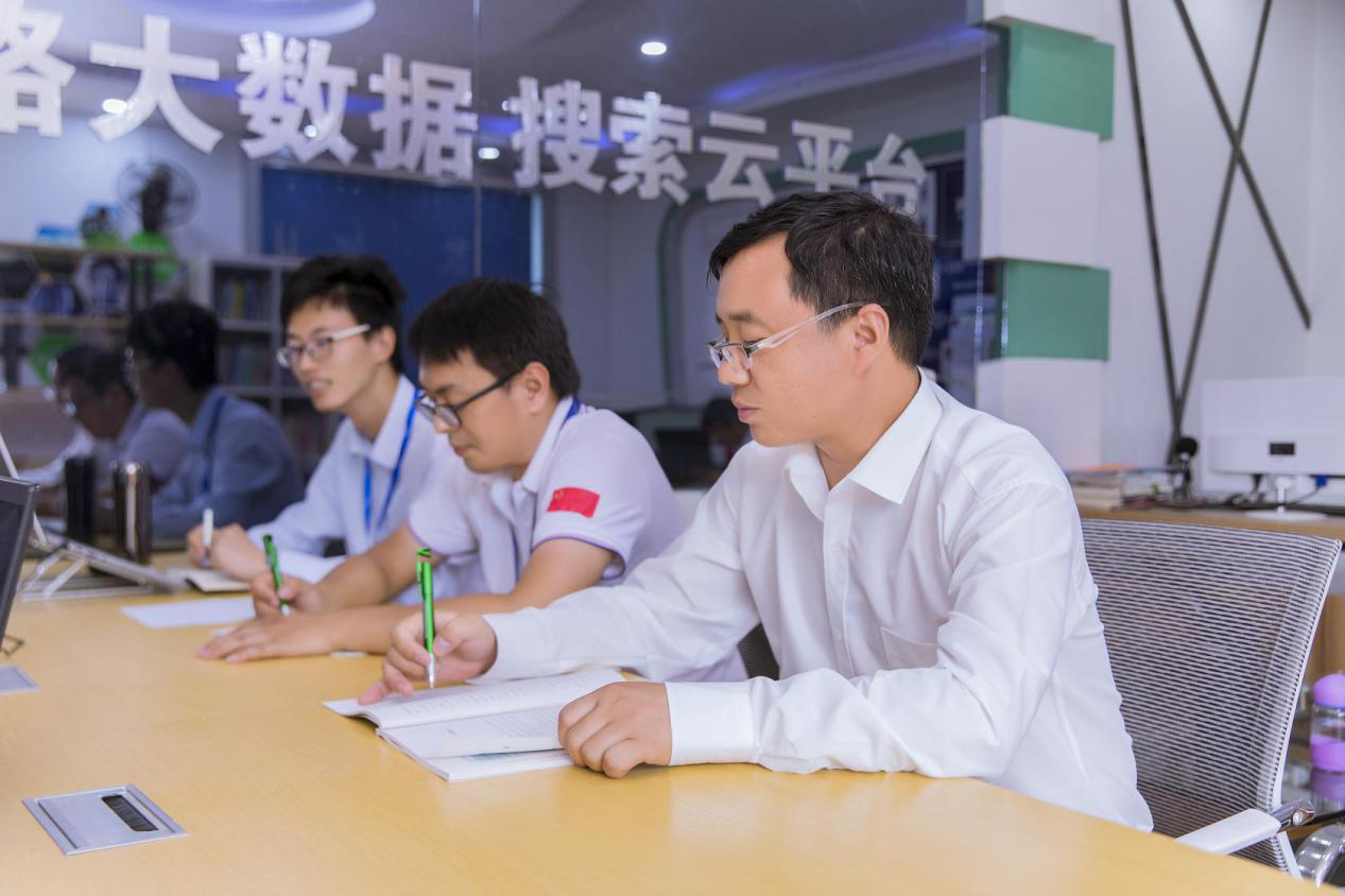 @來新華，給你一個燦爛的前程