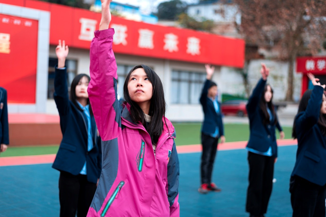 肩負(fù)職教強(qiáng)國重任，新華電腦學(xué)校升級“五項能力”培養(yǎng)互聯(lián)網(wǎng)高技能人才！