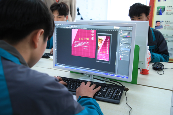 屢創(chuàng)新高！2021年新華學(xué)子薪資盤點(diǎn)