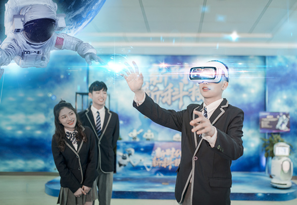 都2022年了，現(xiàn)在入行互聯(lián)網(wǎng)晚不晚？好就業(yè)嗎？