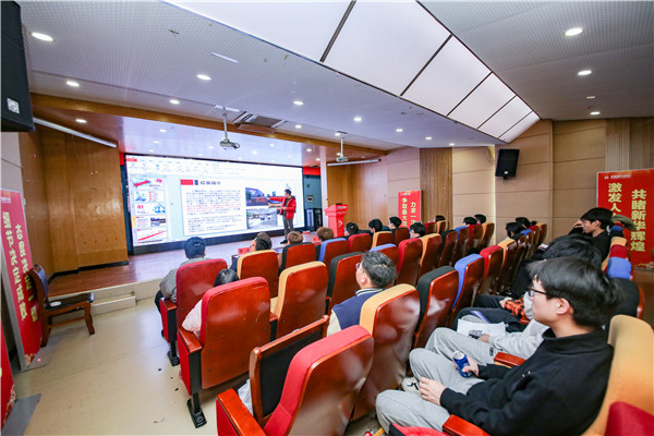 企業(yè)大咖進校園|拓寬就業(yè)渠道，搭建就業(yè)橋梁