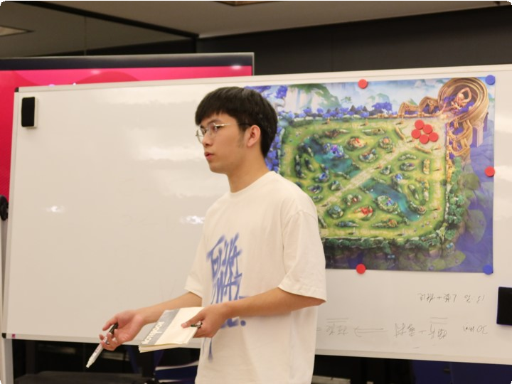 “玩轉(zhuǎn)熱愛，競無止境”|新華互聯(lián)網(wǎng)科技2022電競青訓(xùn)營正式開營！