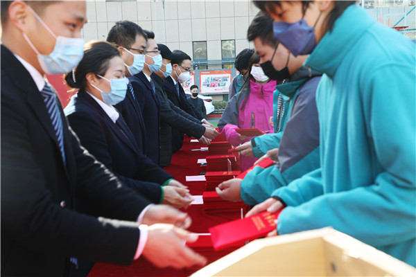 知行合一，榜樣力量——南京新華2022年度學生工作總結(jié)暨表彰大會圓滿落幕！