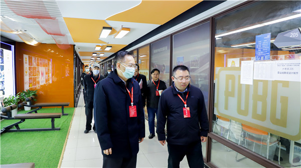 2022年江蘇省廣告行業(yè)設(shè)計制作職業(yè)技能競賽暨全省“紫金獎”公益?zhèn)鞑ピO(shè)計大賽在南京新華隆重舉行！