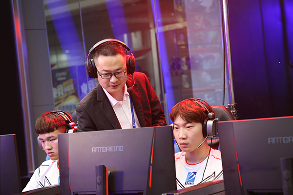 男孩子適合學(xué)什么技術(shù)才能有前途 男孩子適合學(xué)什么技術(shù)才能有前途