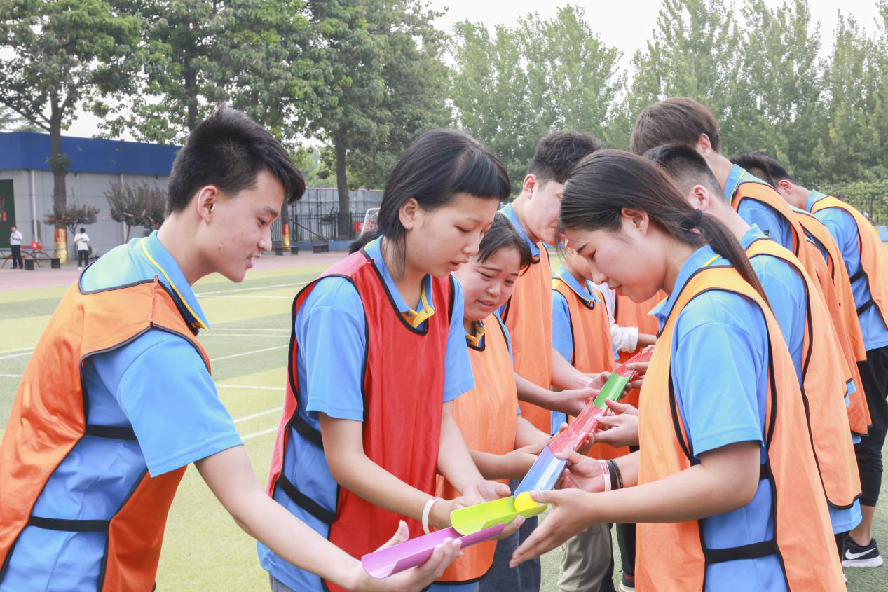 【媒體關注】技能+實踐+素養(yǎng) 新華專注培養(yǎng)高素質高技能人才