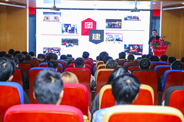 大咖來了！企業(yè)專家進校園，助力學子大發(fā)展！