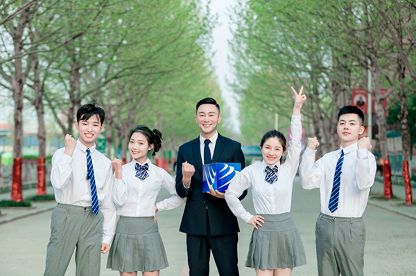 畢業(yè)前夕，該怎樣尋找實(shí)習(xí)機(jī)會？