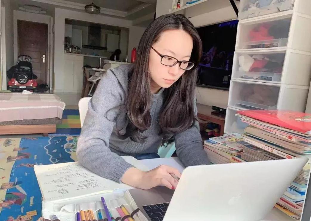 停課不停學(xué)，“云學(xué)習(xí)”開(kāi)啟，看新華老師都在哪里備課